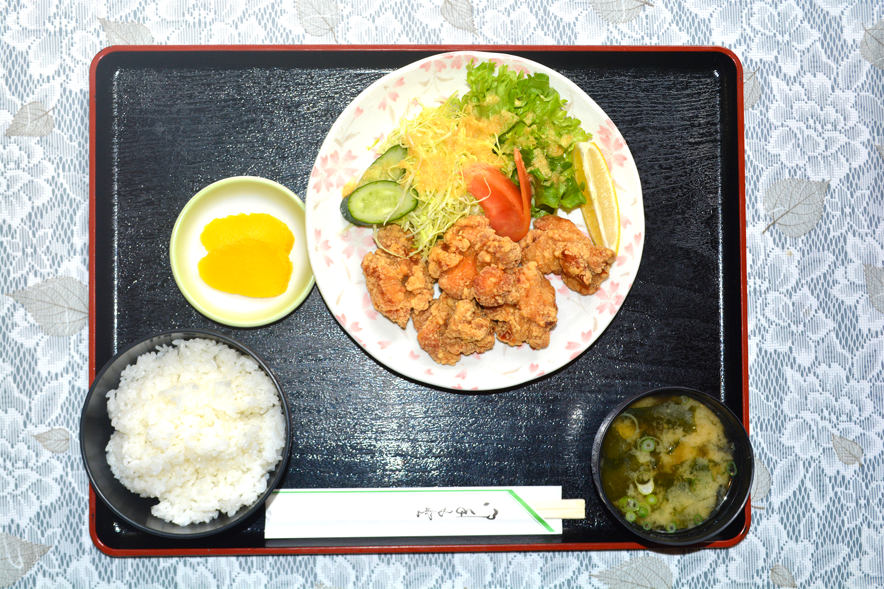 しま唐揚げ定食