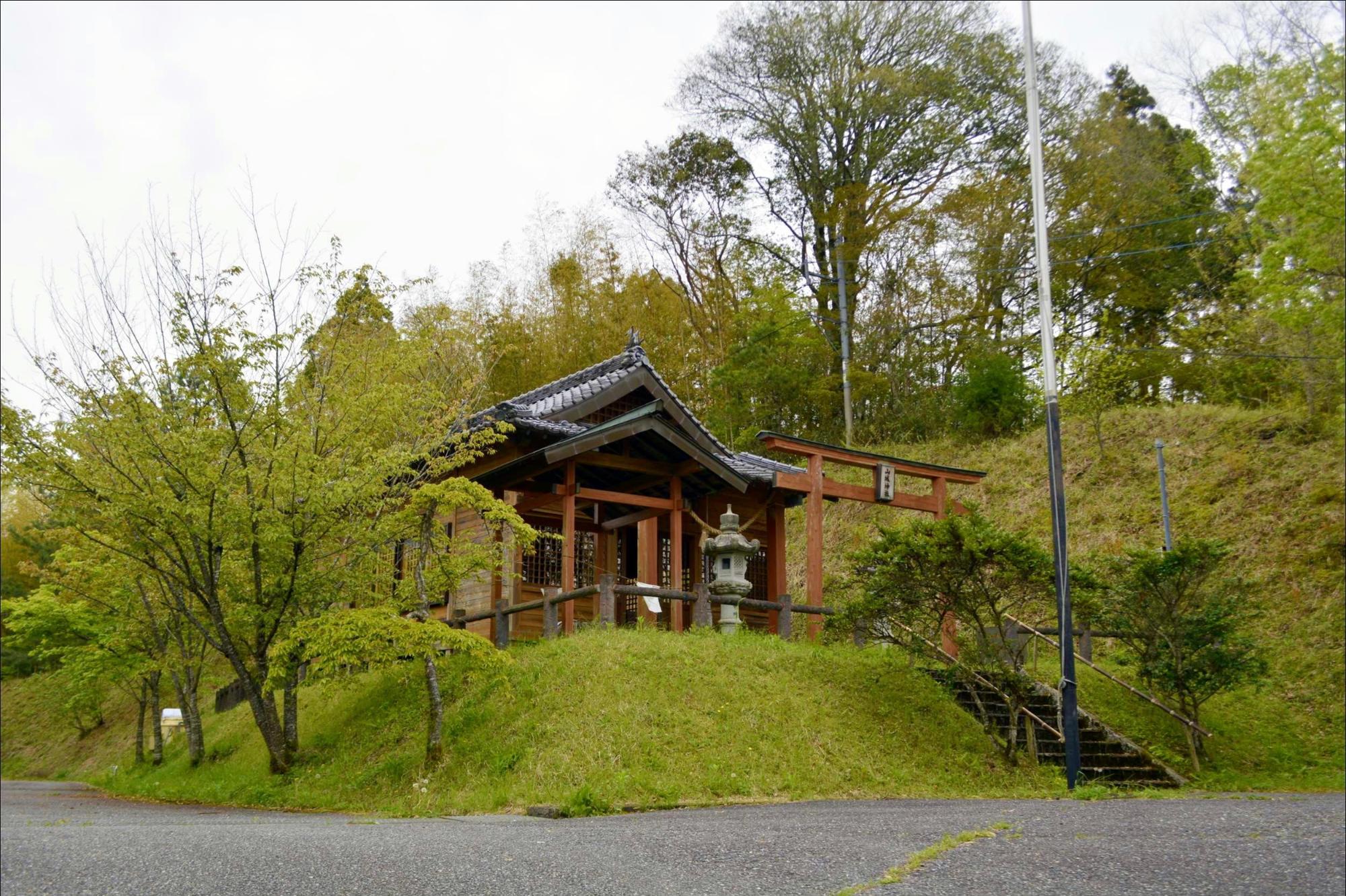 山城神社