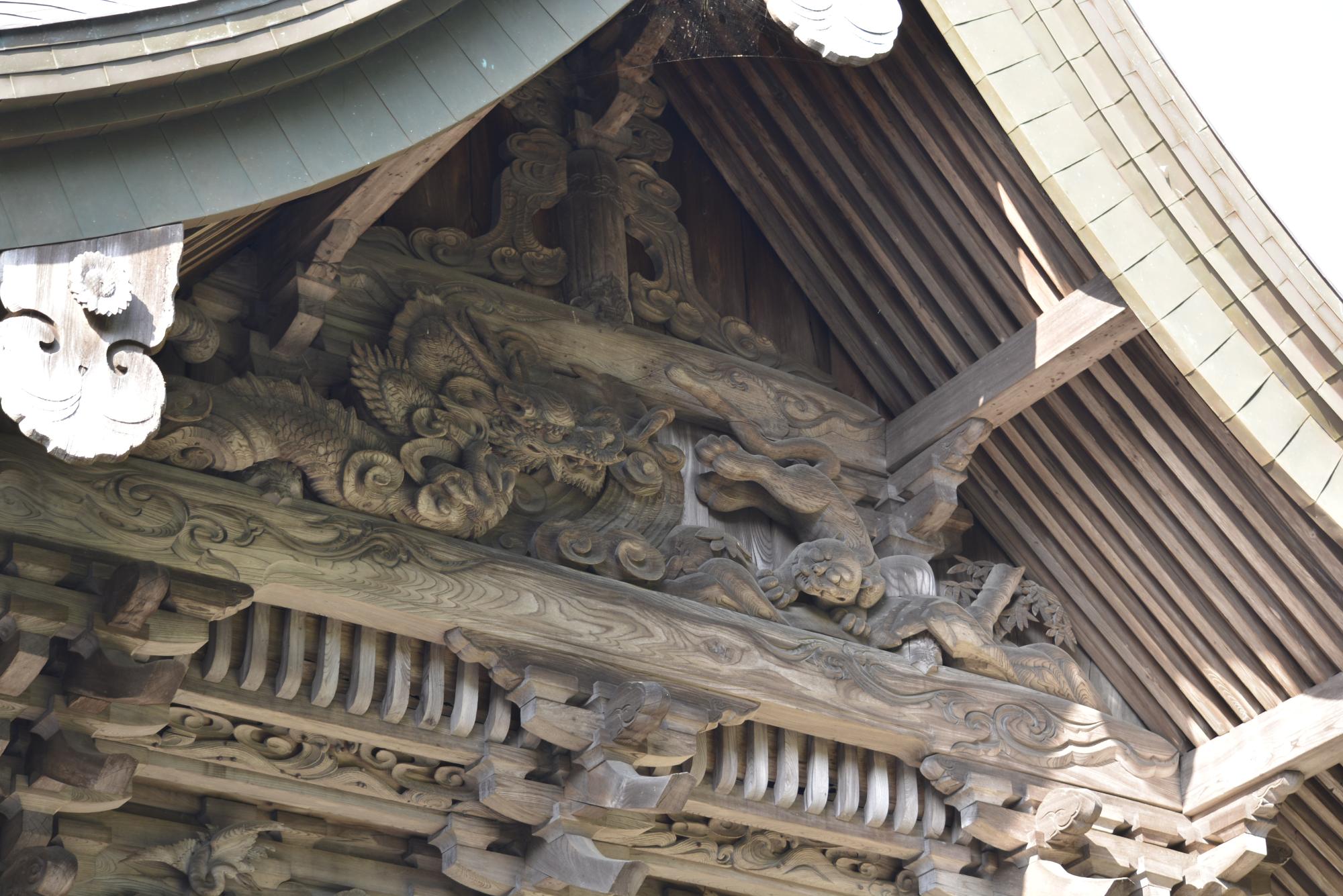 三ヶ所神社彫刻