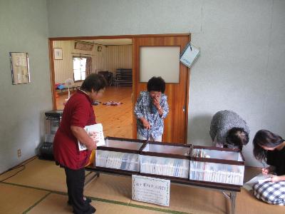 ごかせマルシェ移動図書館